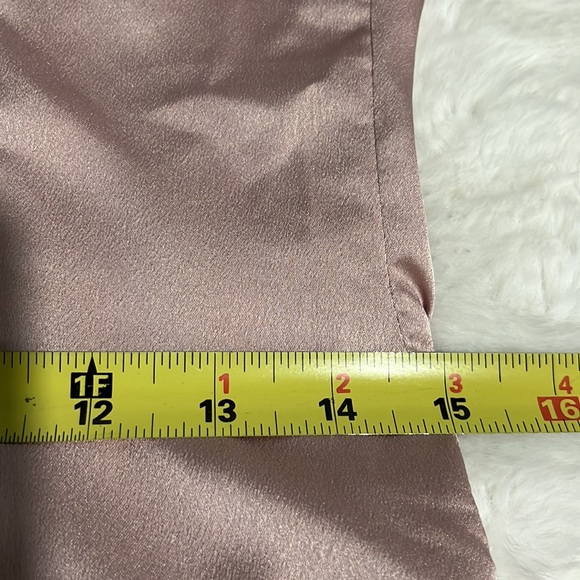 NWT pretty Little Thing satin slip dress - Picture 9 of 12